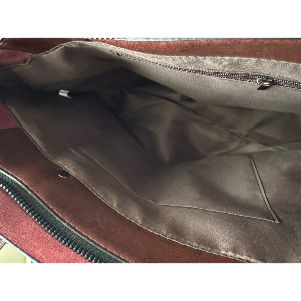 NWOT Faux Leather Tote with Removable Long Strap in Wine - Picture 5 of 8